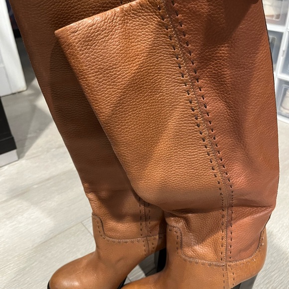 Tory Burch Boots - Picture 1 of 6